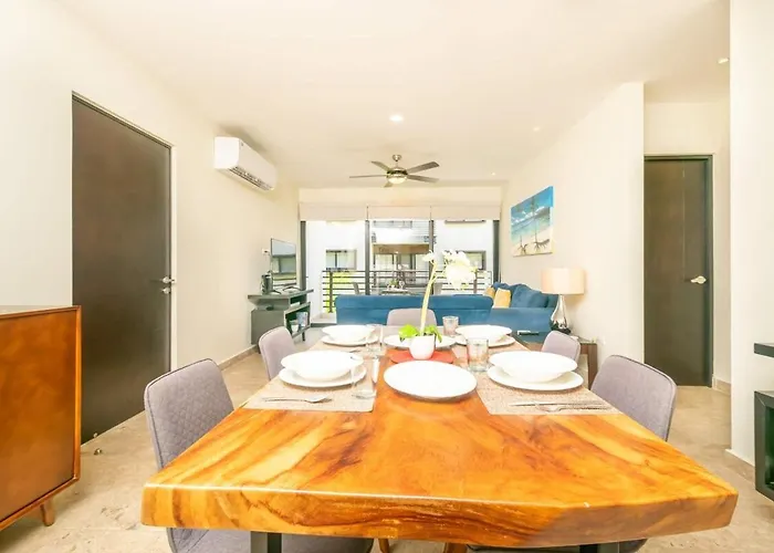 2br W Rooftop Pool & Backyard Apartment