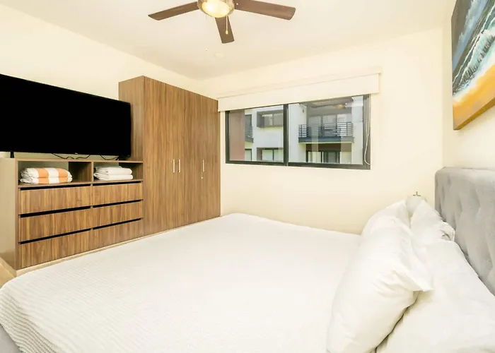 Apartment 2br W Rooftop Pool & Backyard Playa del Carmen