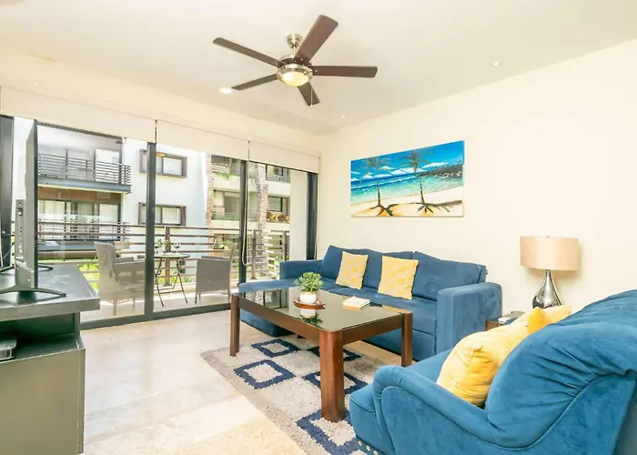 Apartment 2br W Rooftop Pool & Backyard Playa del Carmen